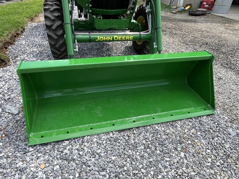 2024 JOHN DEERE 4044M