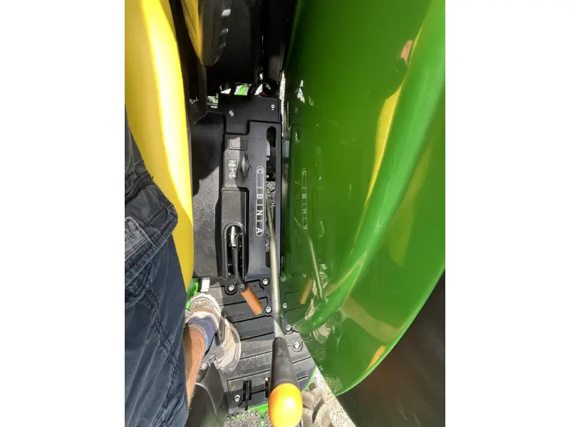 2024 JOHN DEERE 4044M