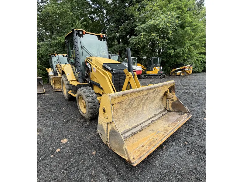 2015 CATERPILLAR 420F2
