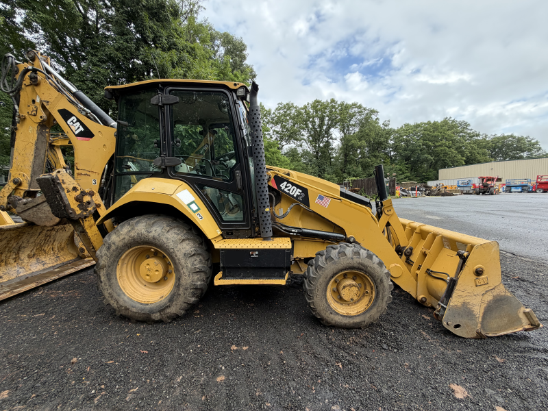2015 CATERPILLAR 420F2