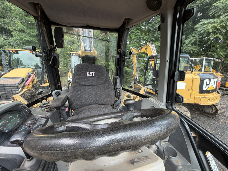 2015 CATERPILLAR 420F2