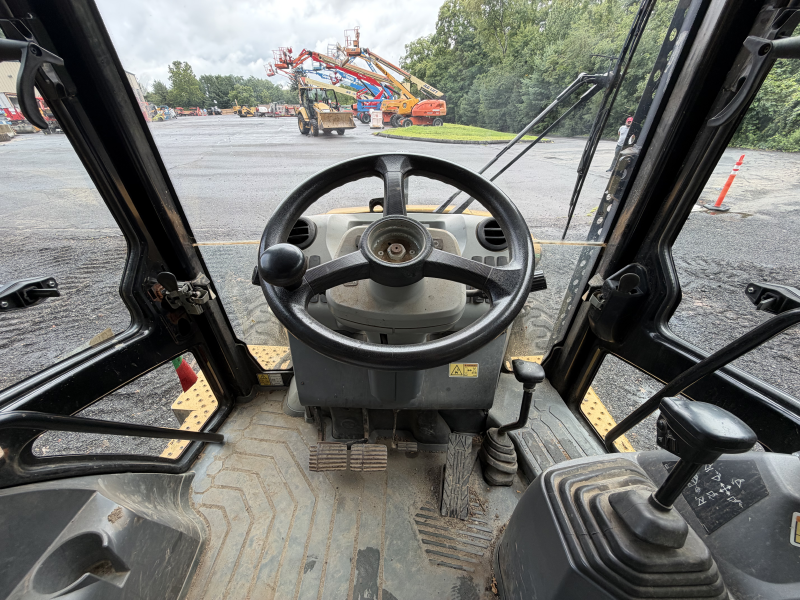 2015 CATERPILLAR 420F2