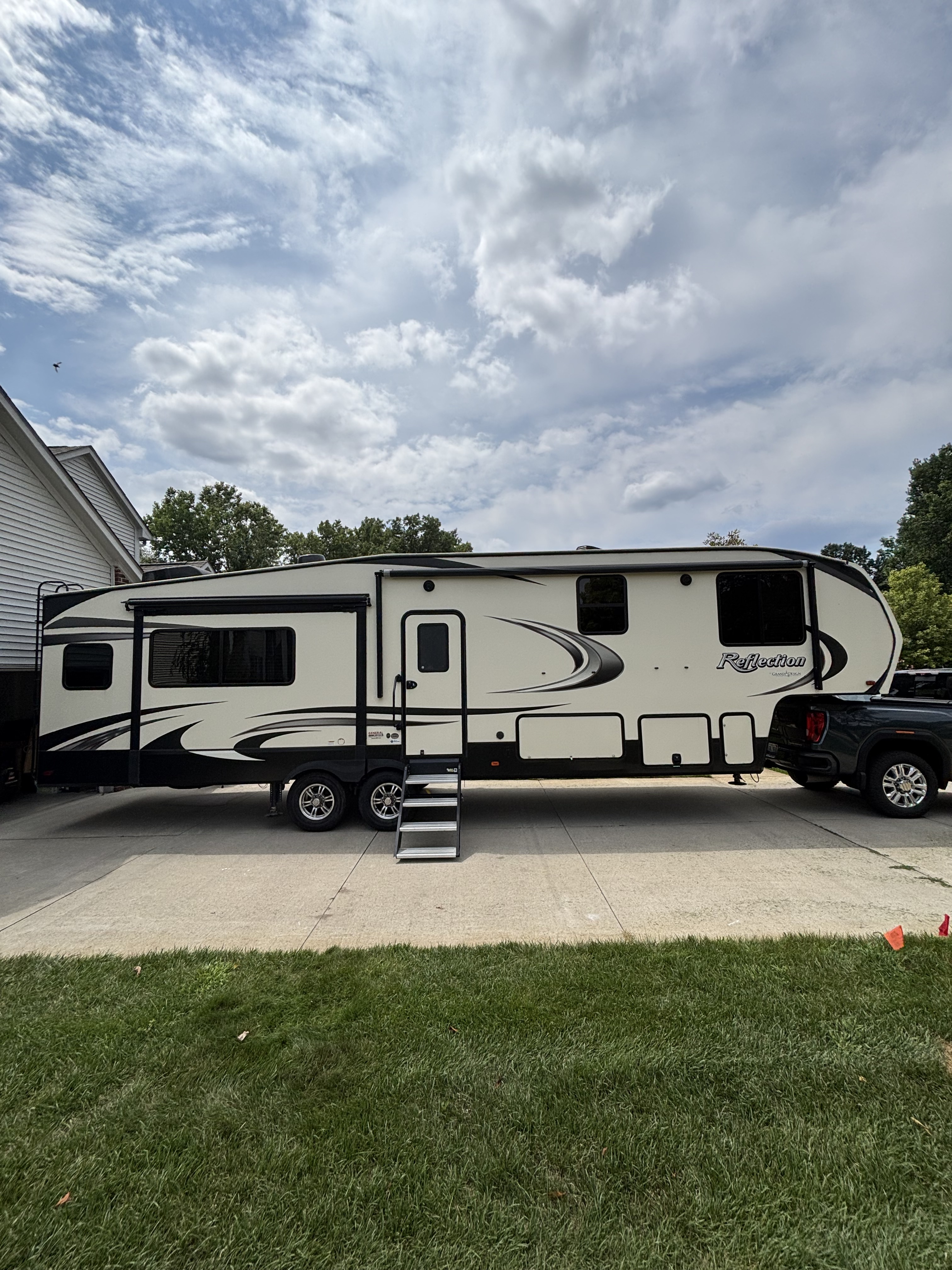 2019 Grand Design REFLECTION 31MB in commerce twp MI