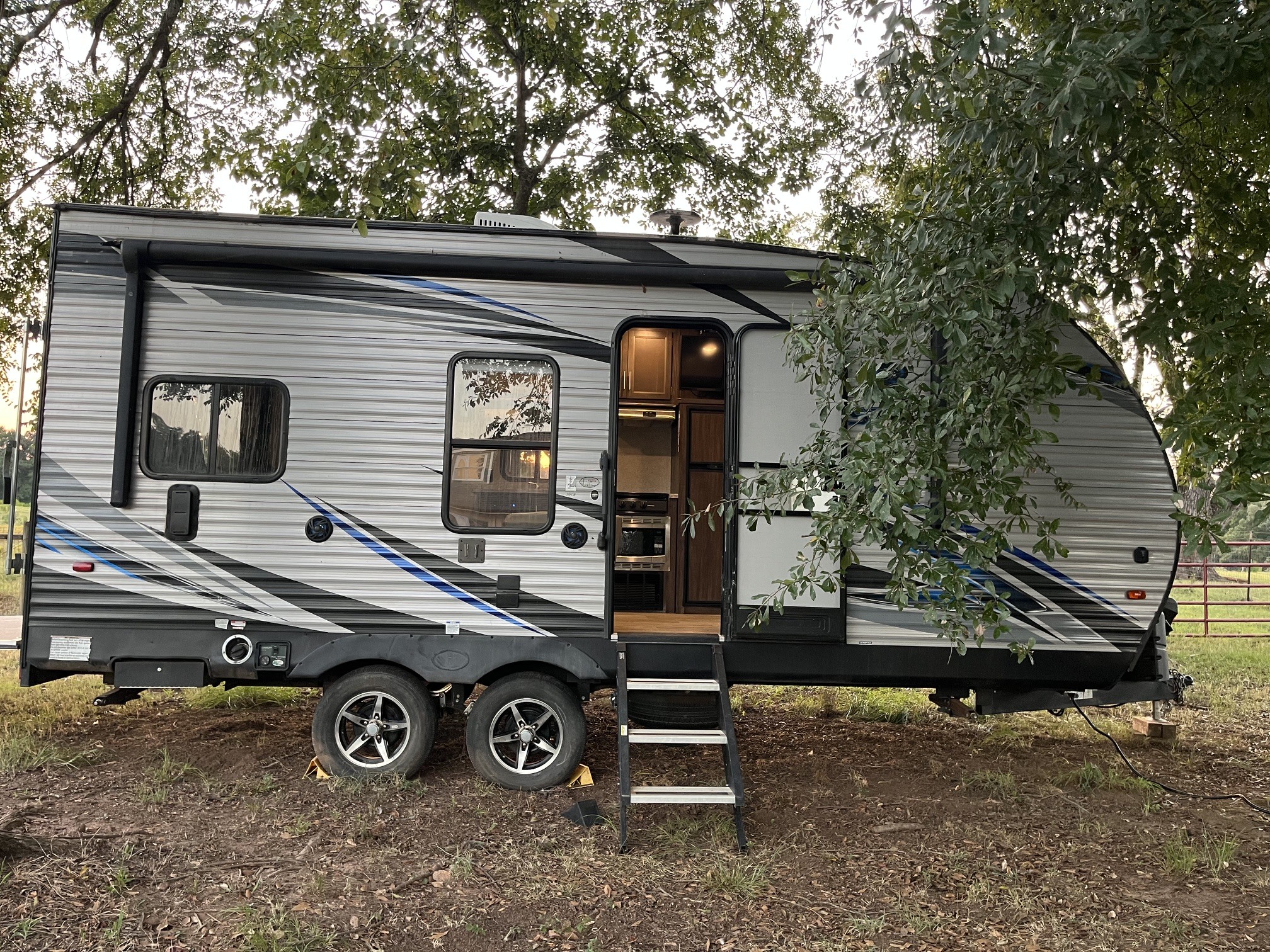 2019 Forest River XLR BOOST 20CB in dewy rose GA