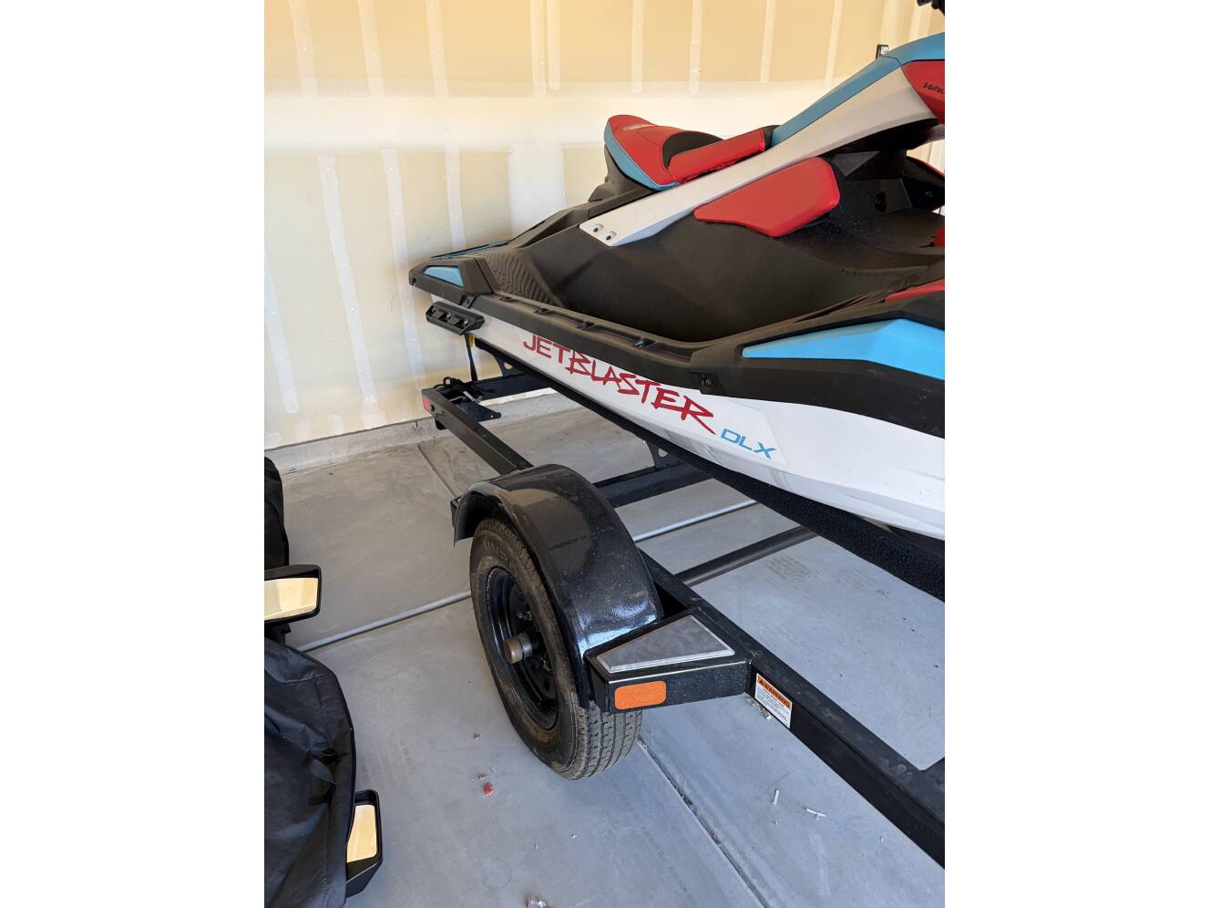 A photo of this 2025 Yamaha WAVERUNNER JETBLASTER DLX 2-UP