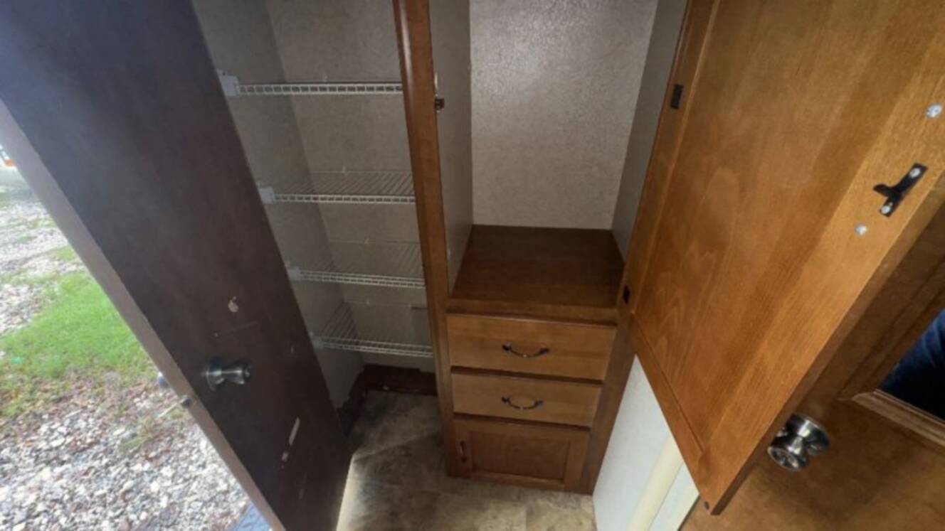 A photo of this 2016 Lance Lance 1995