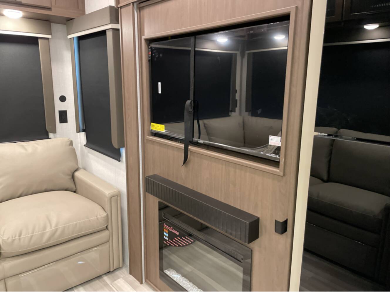 A photo of this 2026 Grand Design Reflection 100 Series 29RL