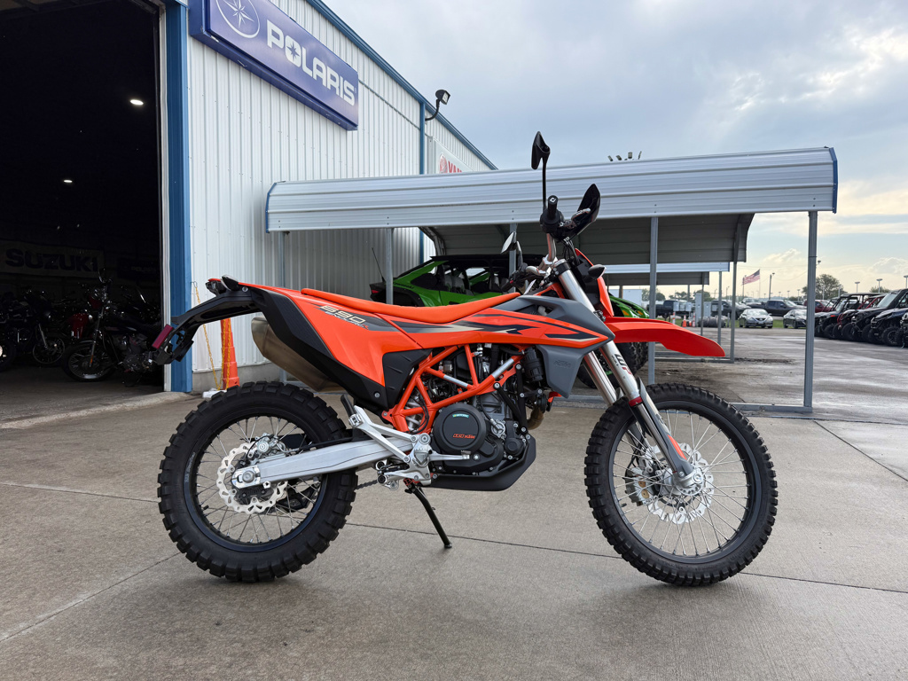 2024 KTM 690 Enduro R ENDURO R in Council Bluffs, IA