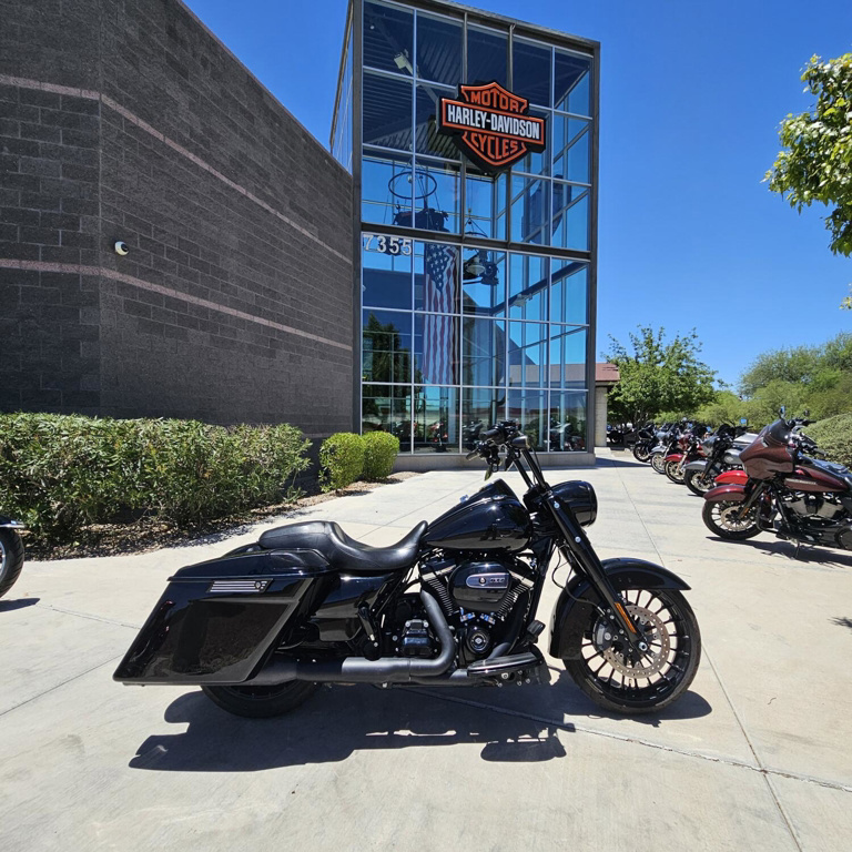 2017 Harley-Davidson Road King Special SPECIAL in Tucson, AZ