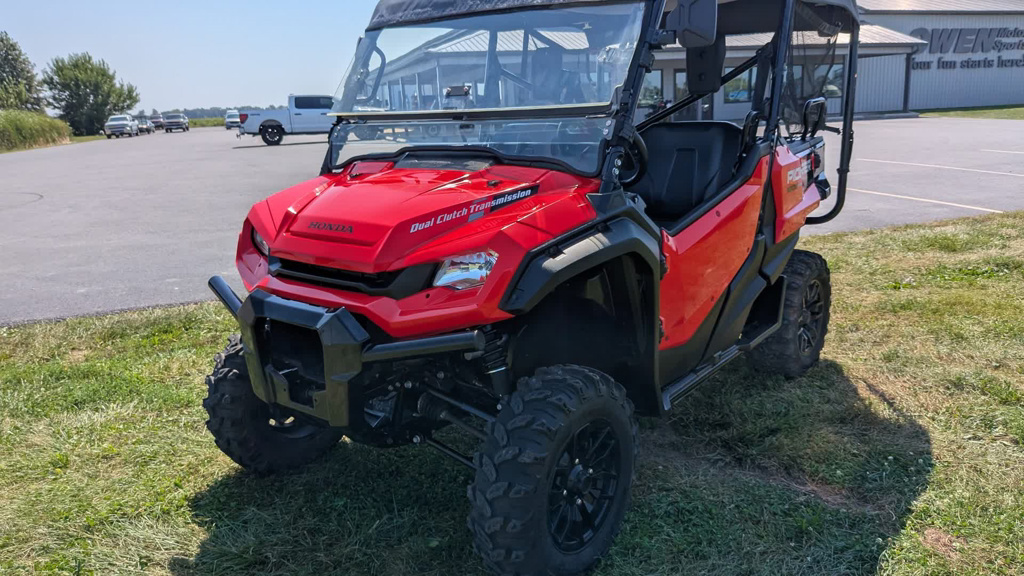 2023 Honda Pioneer 1000-5 Deluxe in effingham IL