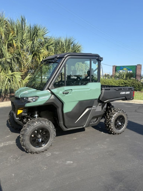 2026 Can-Am Defender DPS CAB HD10 UTV/Utility ATV