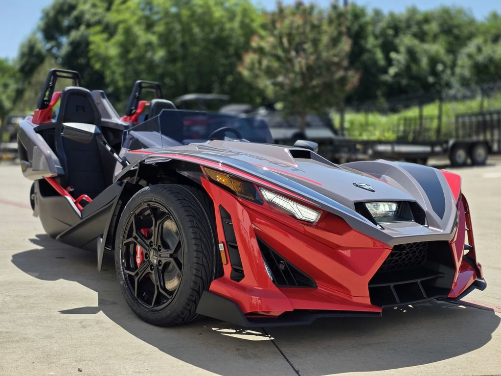 2026 Polaris Slingshot R AutoDrive Radiant Gray with Indy Red Pearl SL in Austin, TX