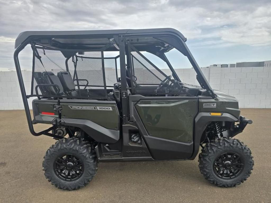 2026 Honda Pioneer 1000-5 Deluxe in gainesville FL