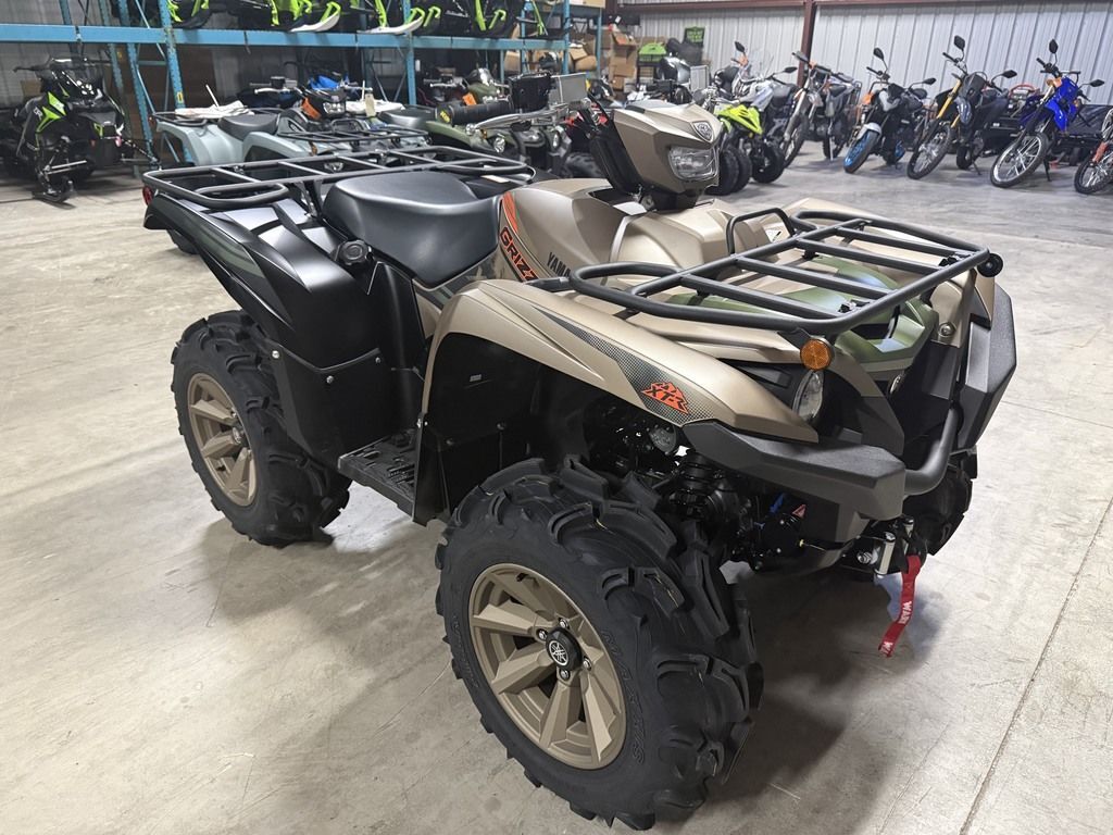 2027 Yamaha GRIZZLY EPS XT-R in francis creek WI