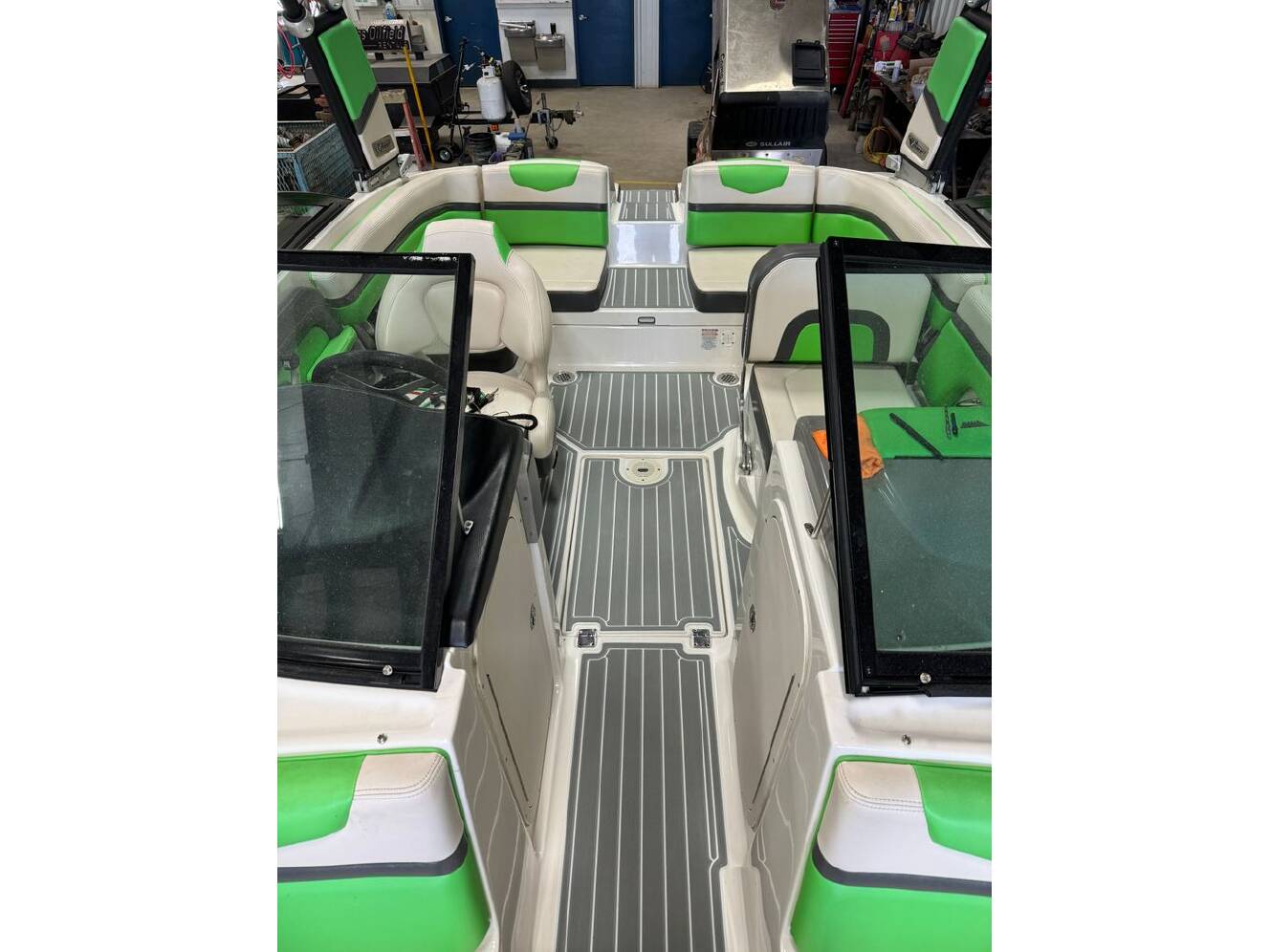 A photo of this 2017 Chaparral Vortex 203 VRX