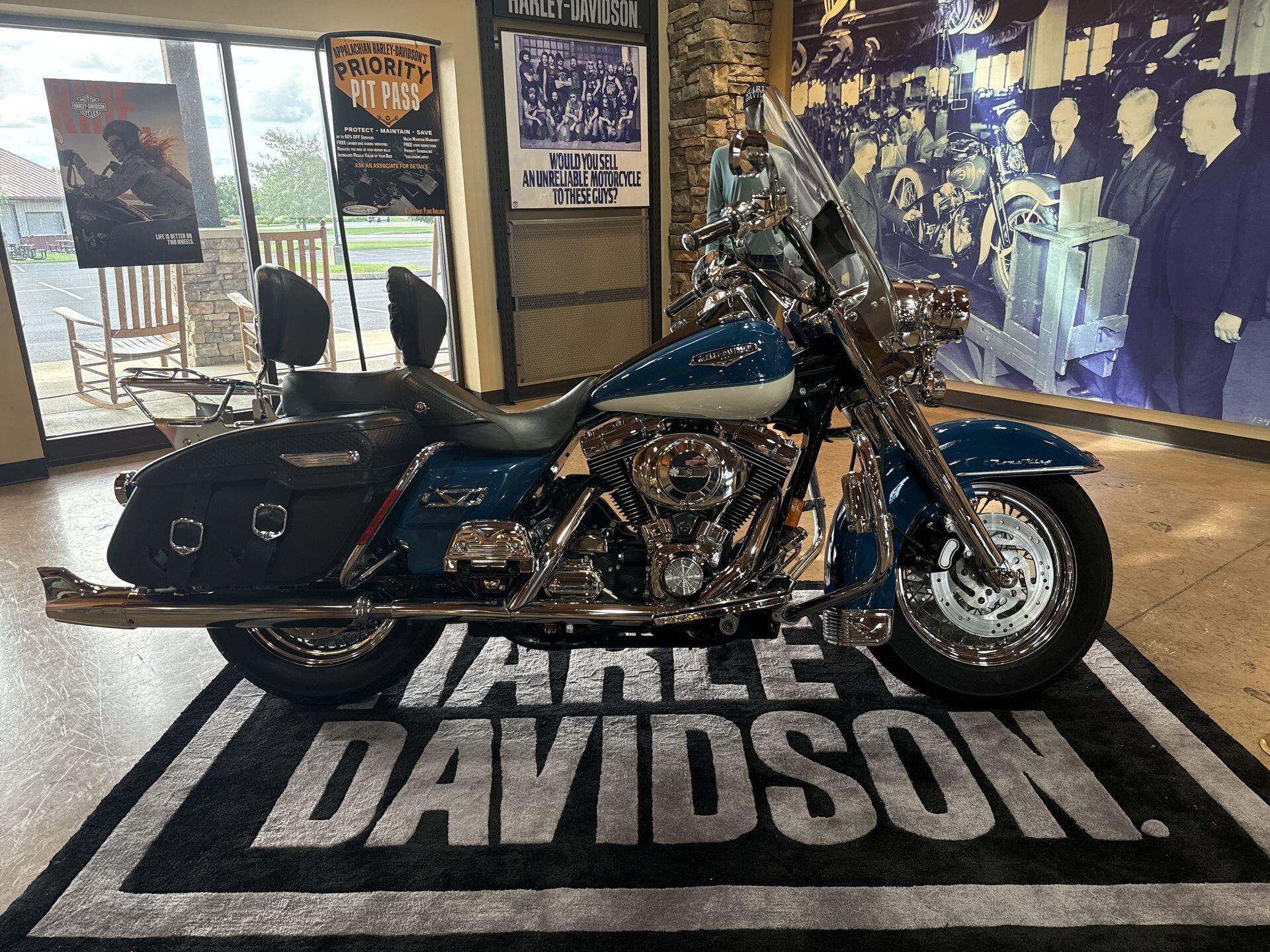2001 Harley-Davidson Road King Classic CLASSIC in Mechanicsburg, PA