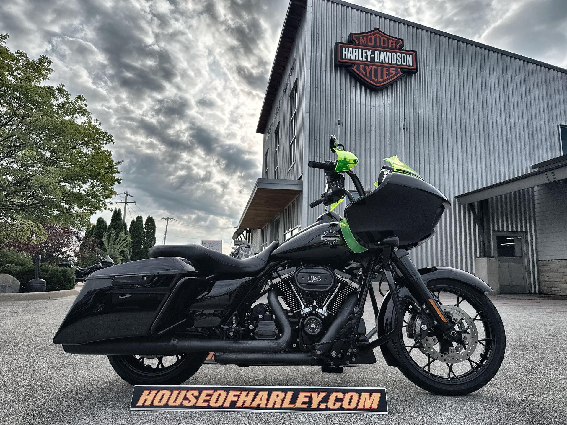 2020 Harley-Davidson Road Glide Special SPECIAL FLTRXS in Milwaukee, WI