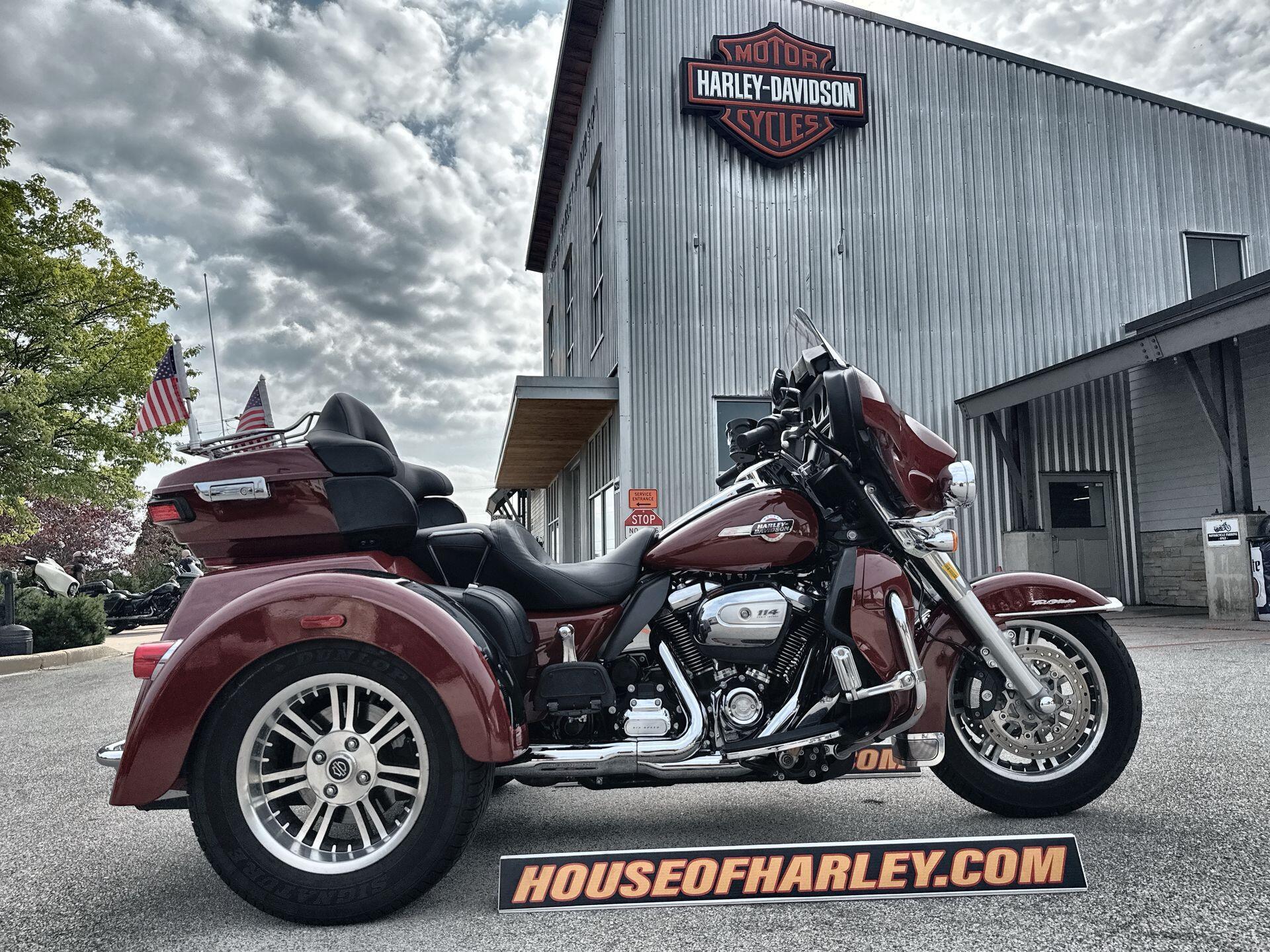 2024 Harley-Davidson Tri Glide Ultra ULTRA CLASSIC in Milwaukee, WI