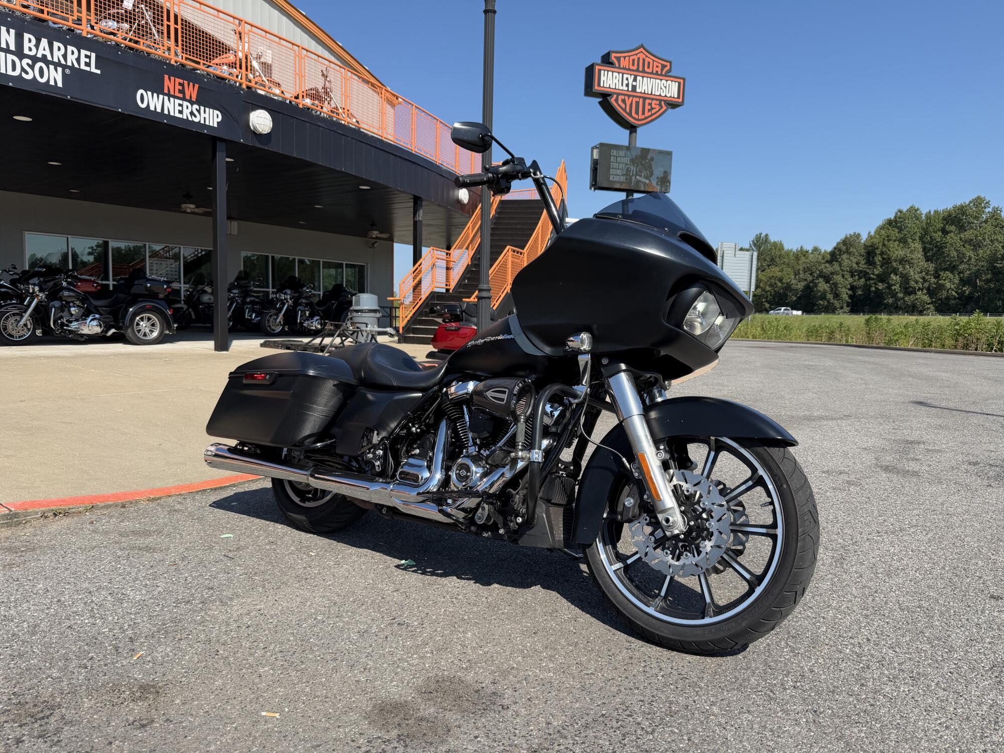 2017 Harley-Davidson Road Glide Special SPECIAL FLTRXS in Winterville, NC