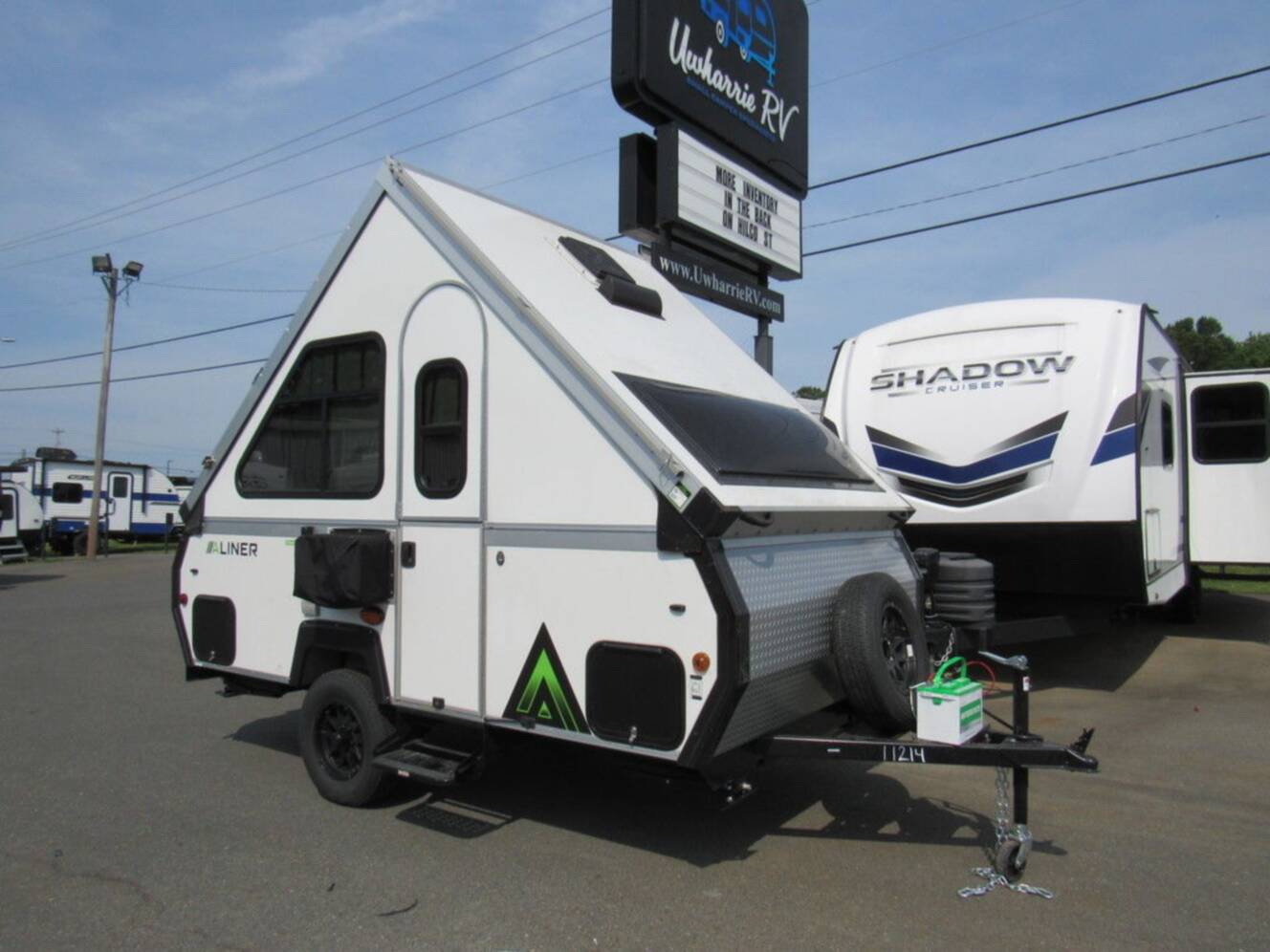 A photo of this 2027 Aliner Scout