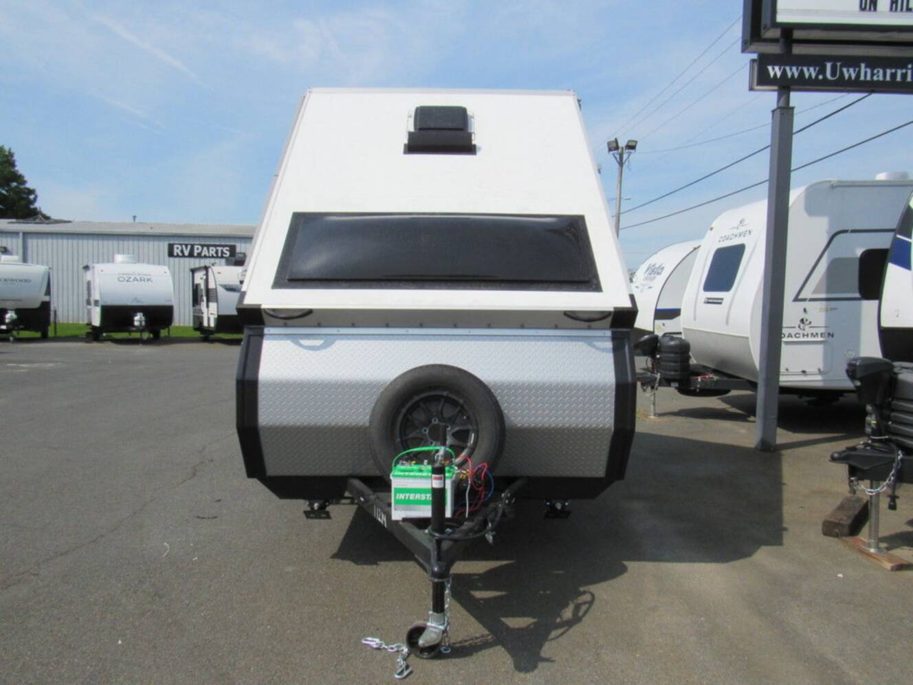 A photo of this 2027 Aliner Scout