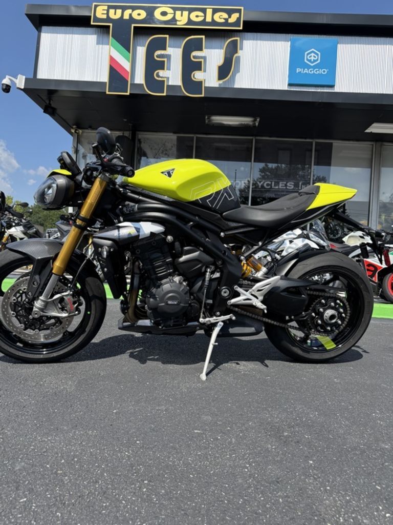 2026 Triumph Speed Triple 1200 RX Triumph Performance Yellow TRIPLE in Charlotte, NC