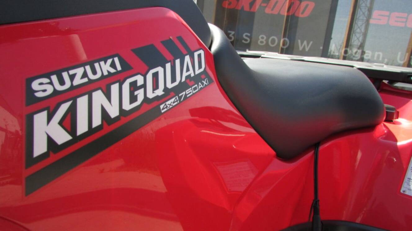 A photo of this 2025 Suzuki KingQuad 750AXi Power Steering