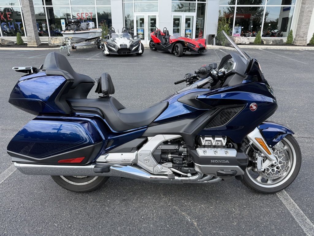 2018 Honda® Gold Wing Tour Candy Ardent Red 1800 TOUR in Deptford, NJ