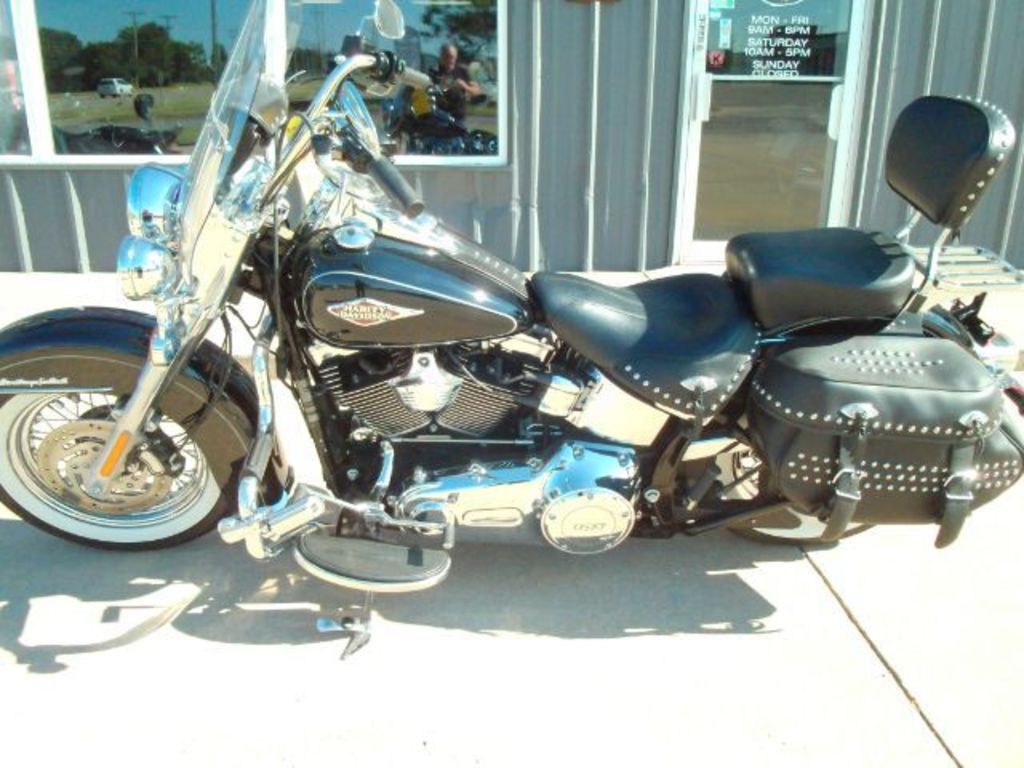 2014 Harley-Davidson® FLSTC Heritage Softail Classic CLASSIC in Wichita, KS