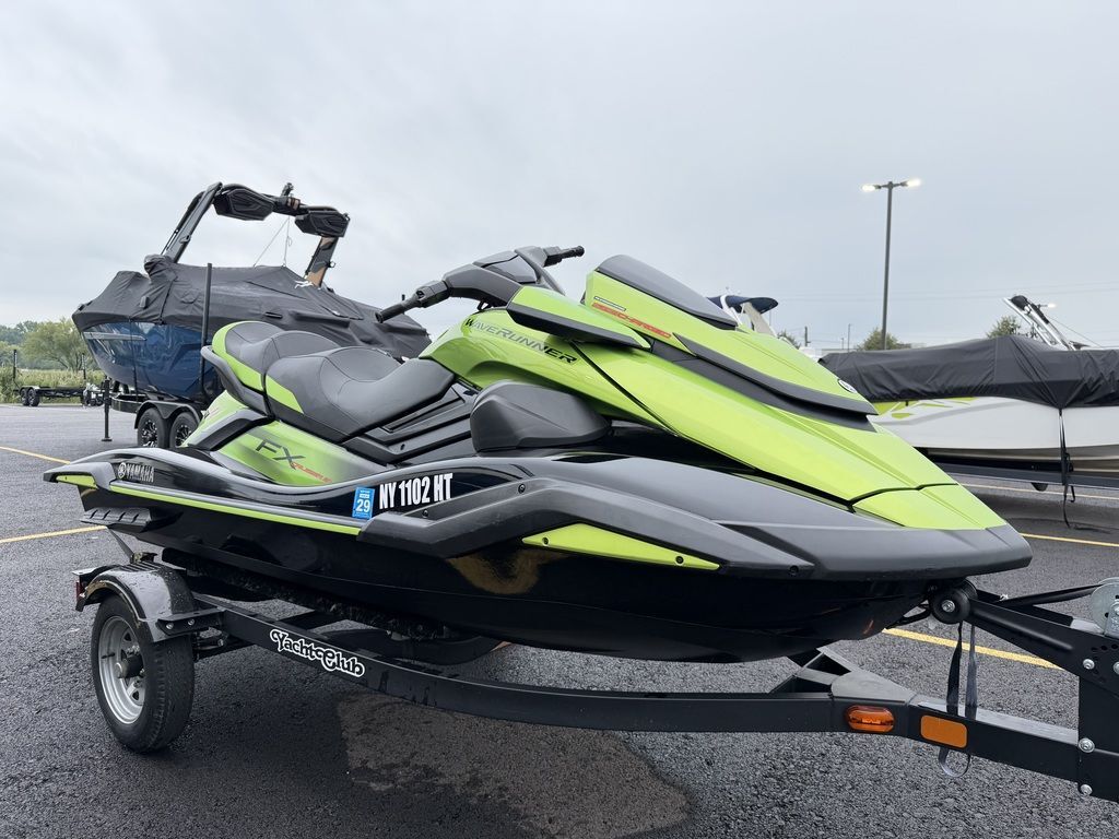 2024 Yamaha Waverunner FX Cruiser in canandaigua NY