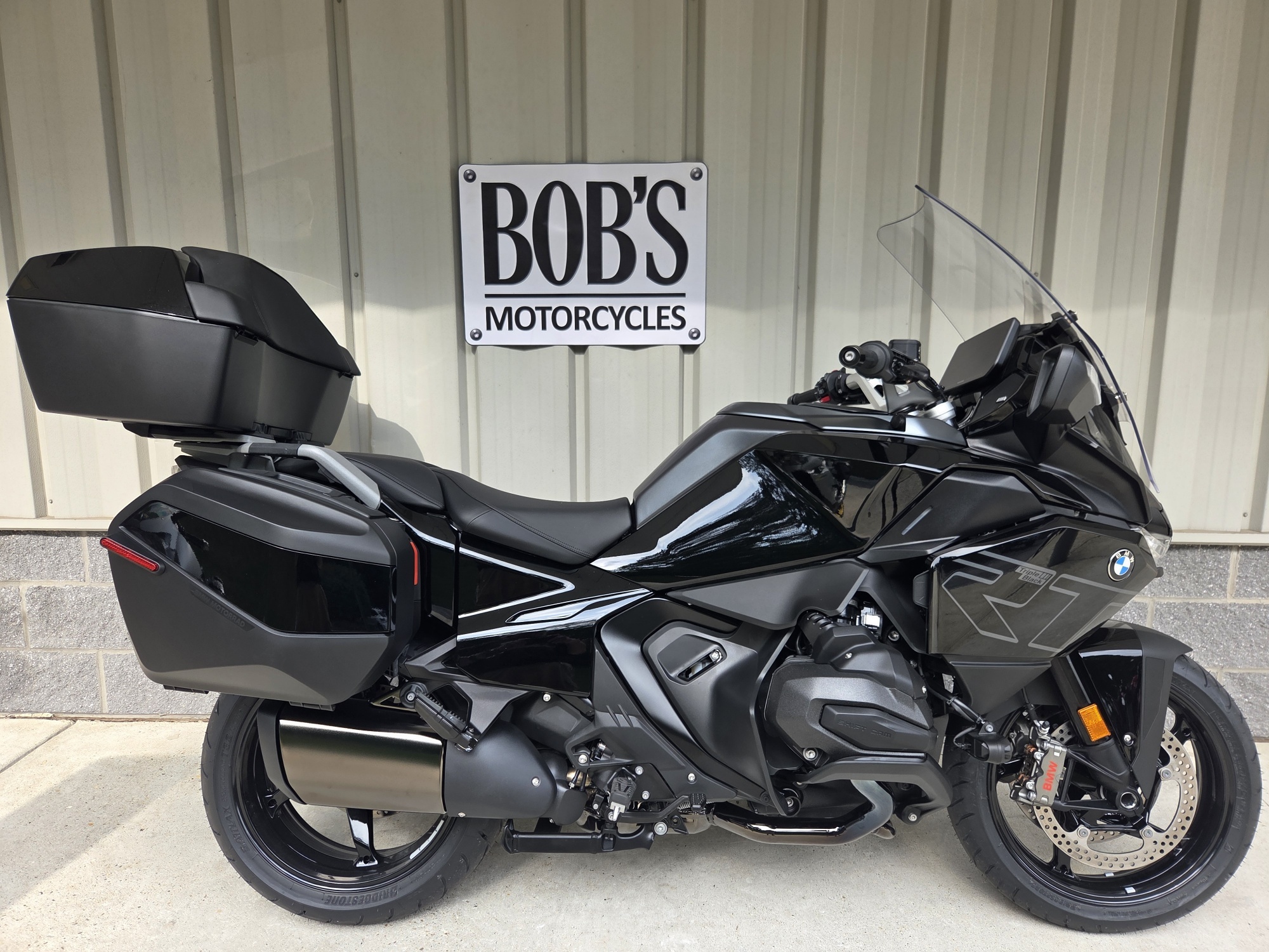 2026 BMW R 1300 RT in Jessup, MD