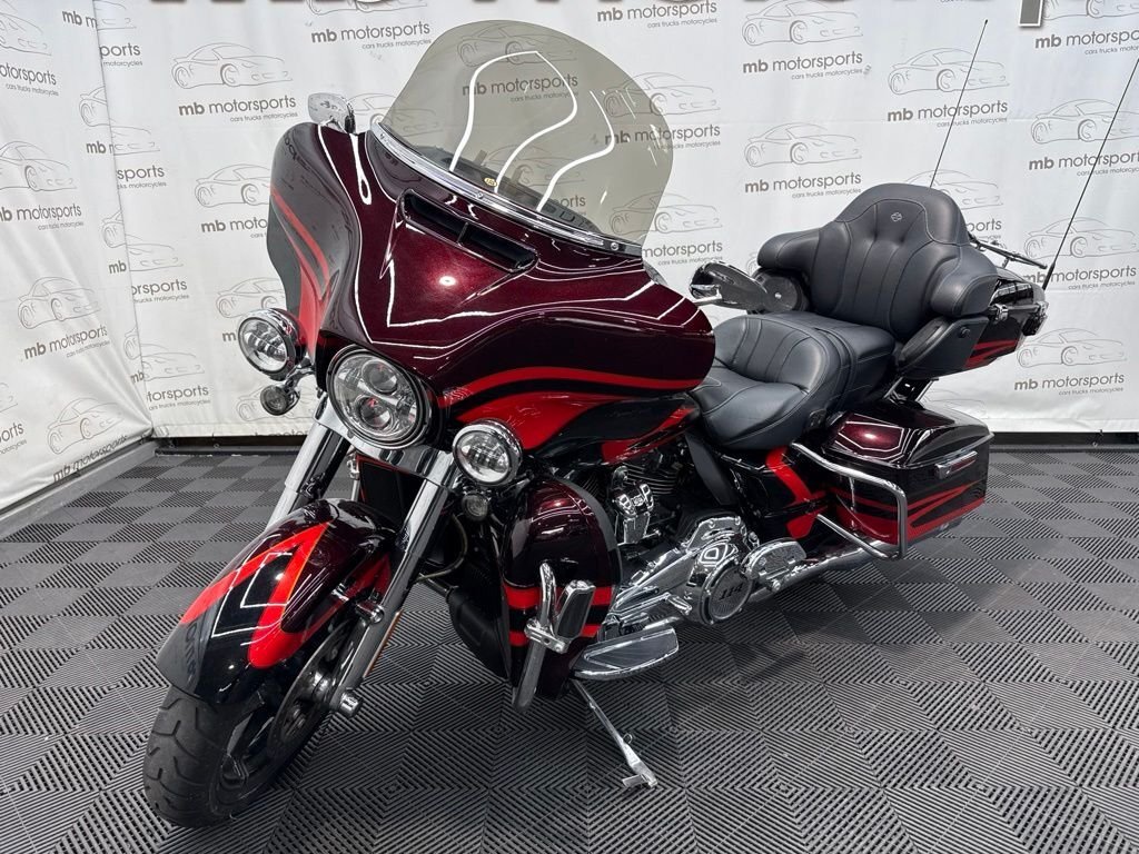 2017 Harley-Davidson CVO Limited CVO LIMITED in Asbury Park, NJ