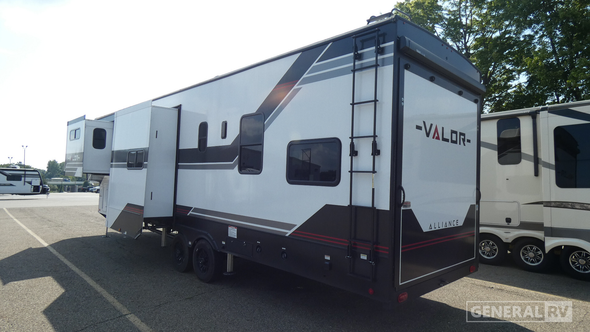 2026 Alliance Rv VALOR 36V11 in north canton OH