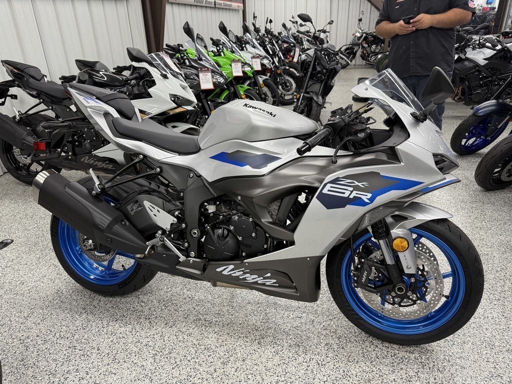 2027 Kawasaki Ninja® ZX -6R ABS ABS in Lake Villa, IL