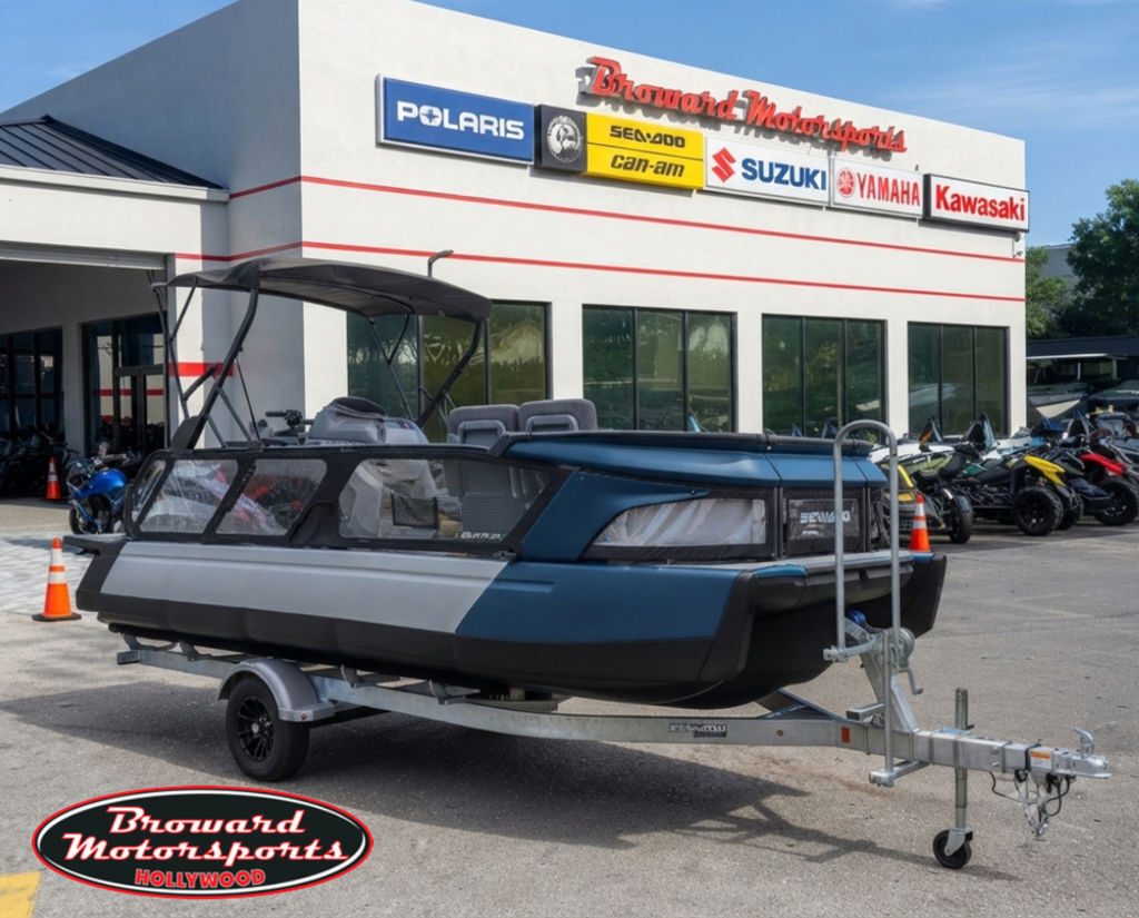 2026 Sea-Doo Switch Cruise 21 - 230 hp Galvanized 18 - 130 HP in Hollywood, FL