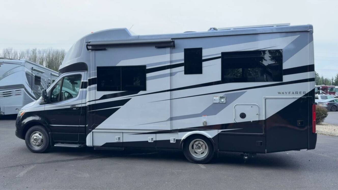 A photo of this 2026 Tiffin Wayfarer 25XLW