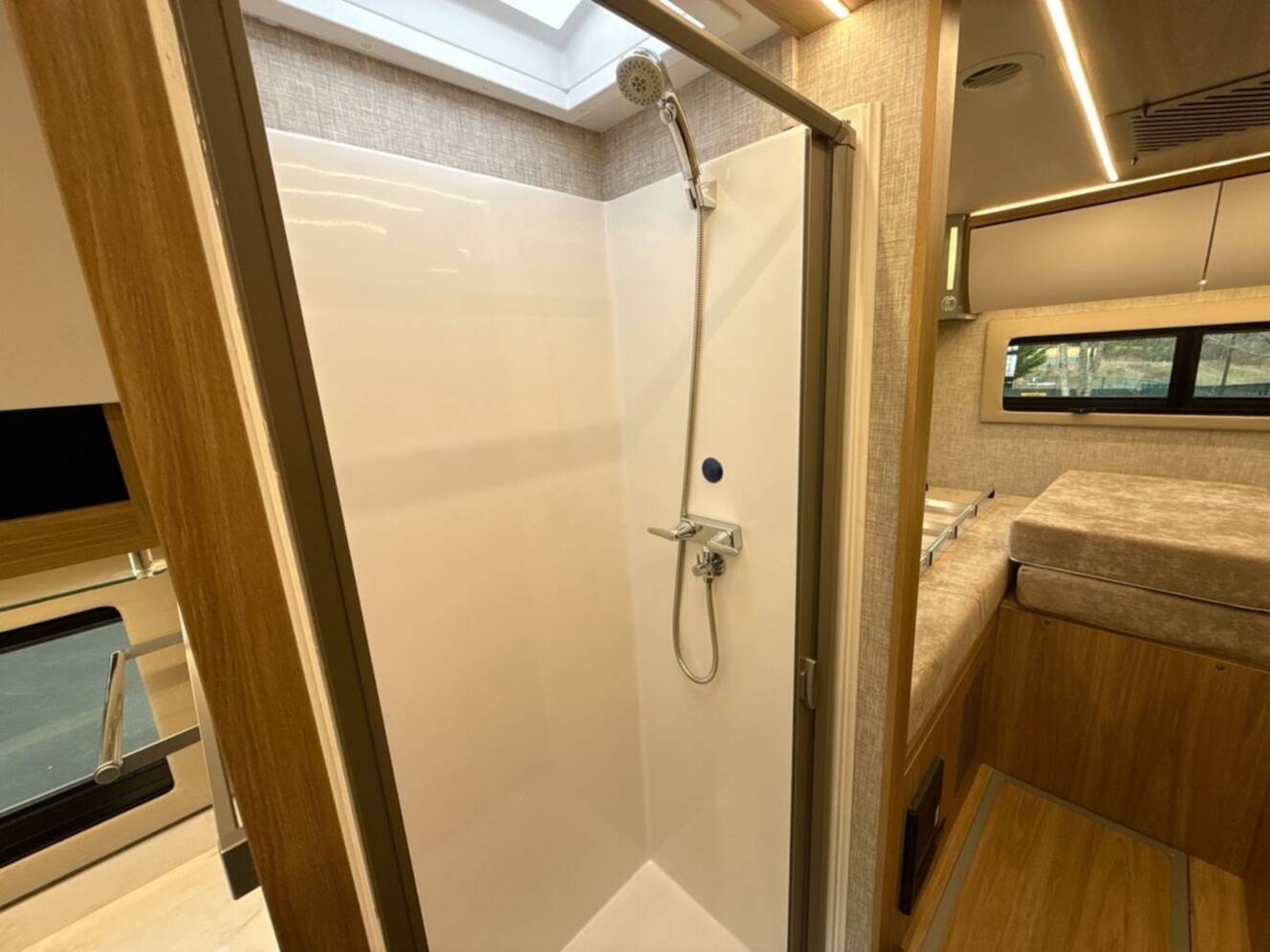 A photo of this 2026 Tiffin Wayfarer 25XLW