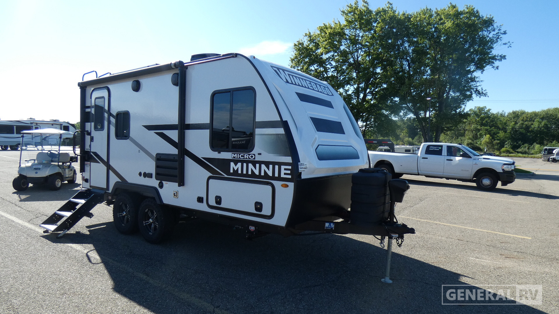 2023 Winnebago MICRO MINNIE 1808FBS in north canton OH