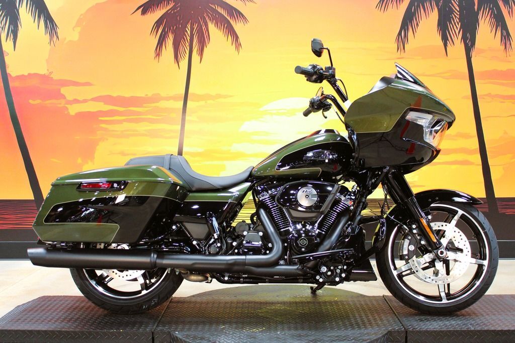 2026 Harley-Davidson® FLTRX - Road Glide® CUSTOM in Ormond Beach, FL