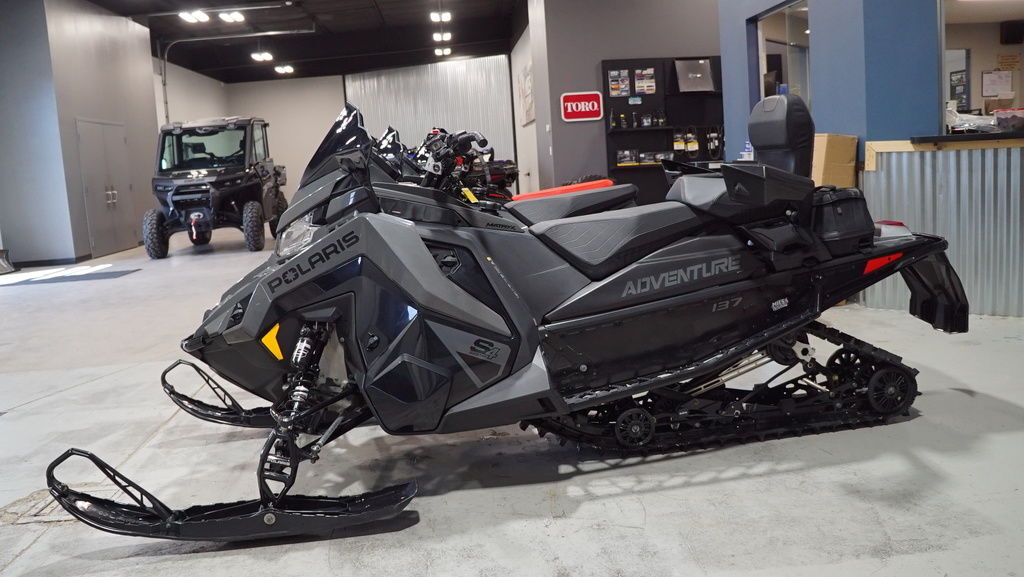 2024 Polaris® ProStar S4 Indy Adventure 137 Gloss Black PROSTAR S4 ADVENTURE 137 in watkins MN