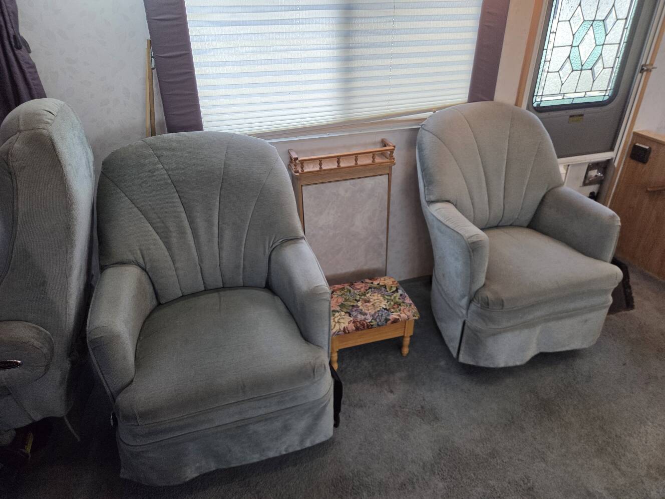 A photo of this 1997 Georgie Boy Cruise Master 3415