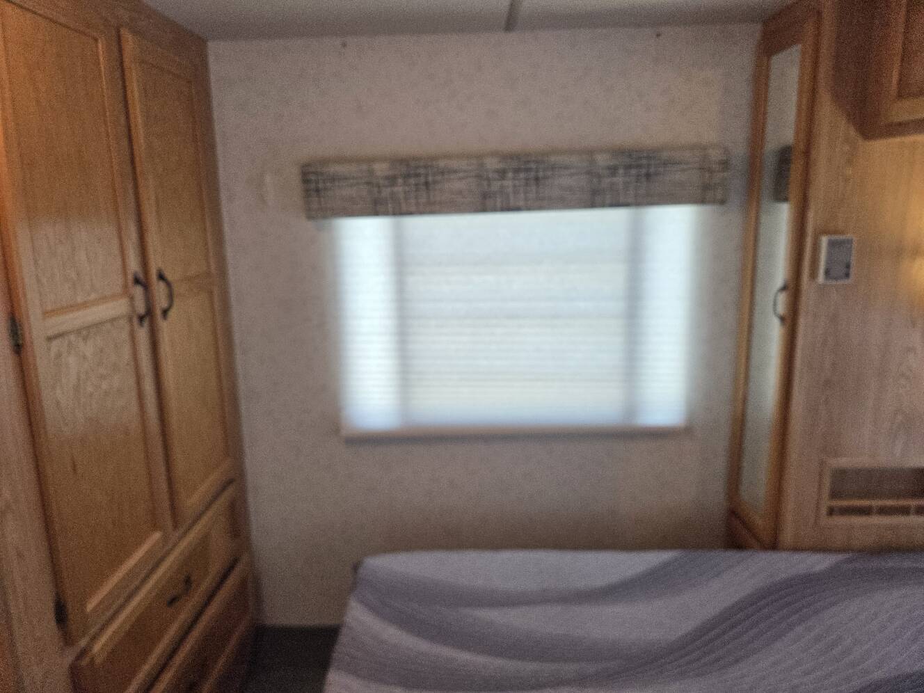 A photo of this 1997 Georgie Boy Cruise Master 3415