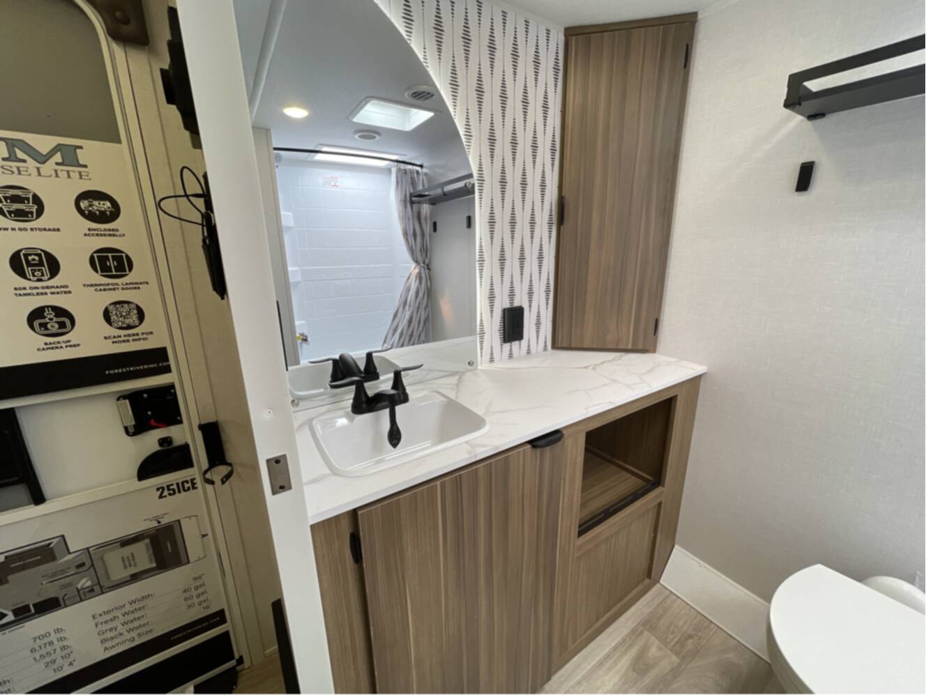A photo of this 2026 Forest River Salem Cruise Lite 25ICE