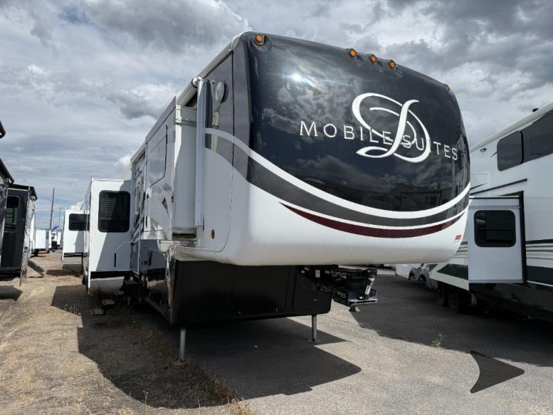 2013 DRV LUXURY SUITES Mobile Suites 38 RESB3 in bozeman MT