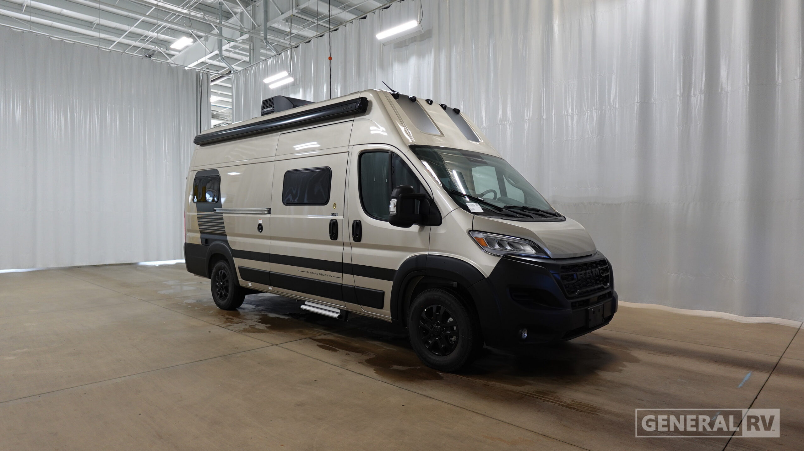 2027 Grand Design LINEAGE LVP1 in wixom MI