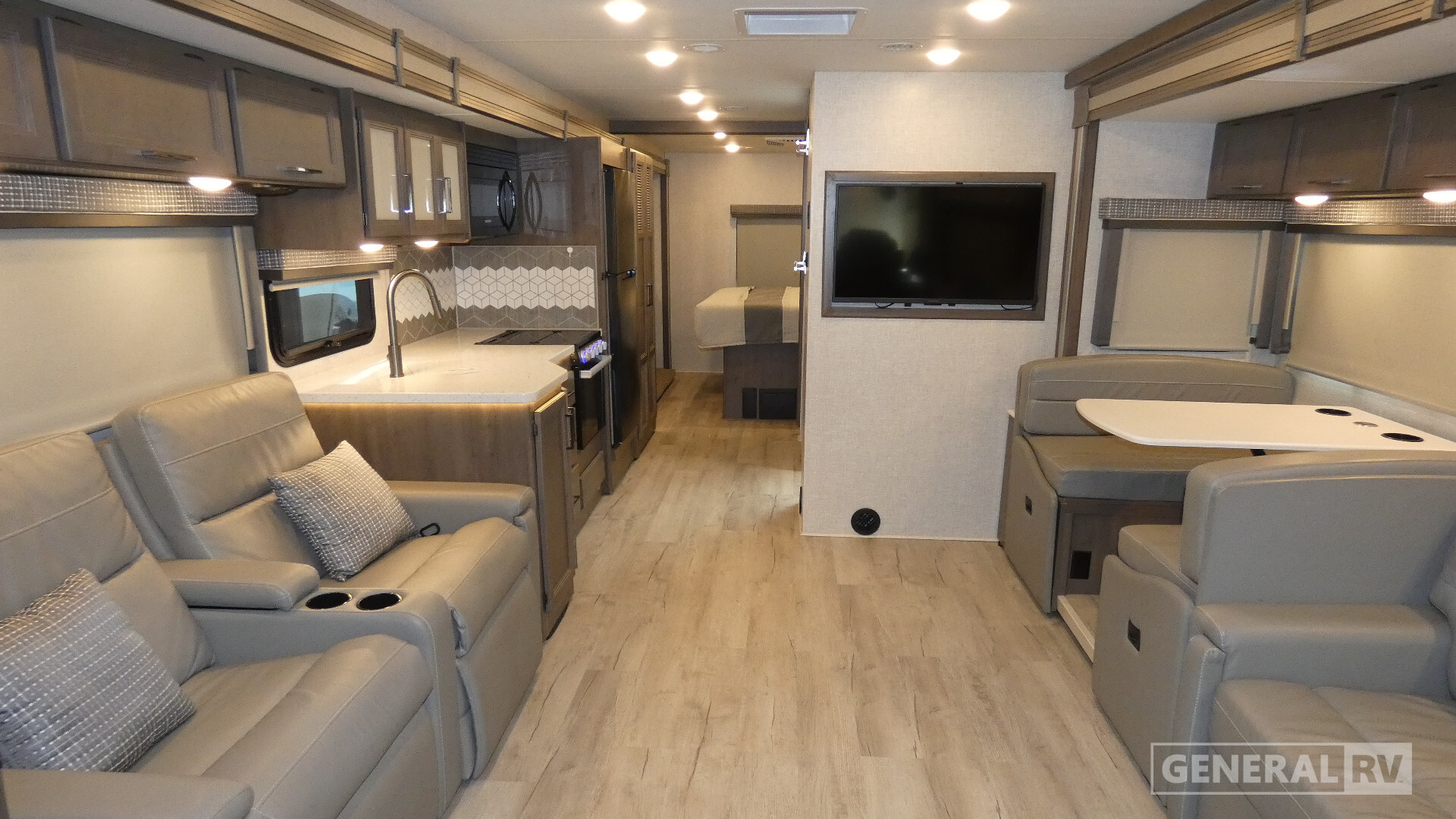 2023 Thor Motor Coach WINDSPORT 34R in ocala FL