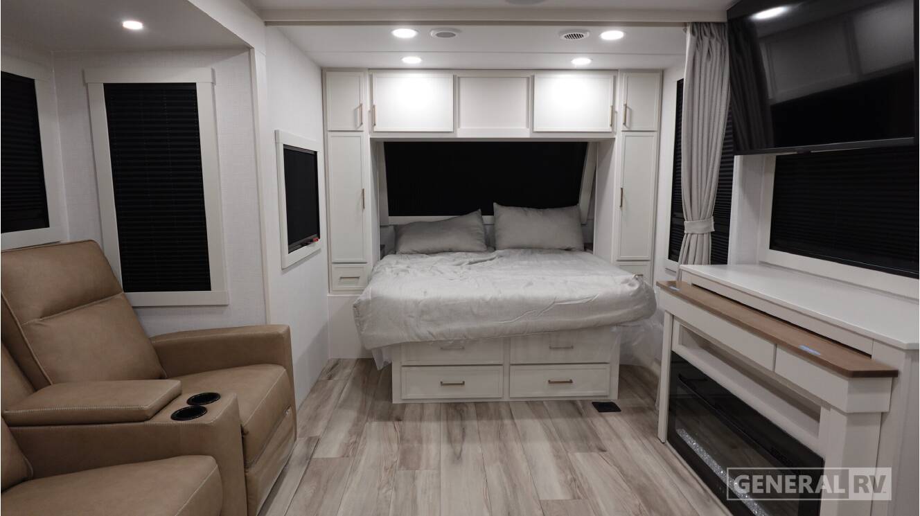 A photo of this 2027 Brinkley MODEL I 235