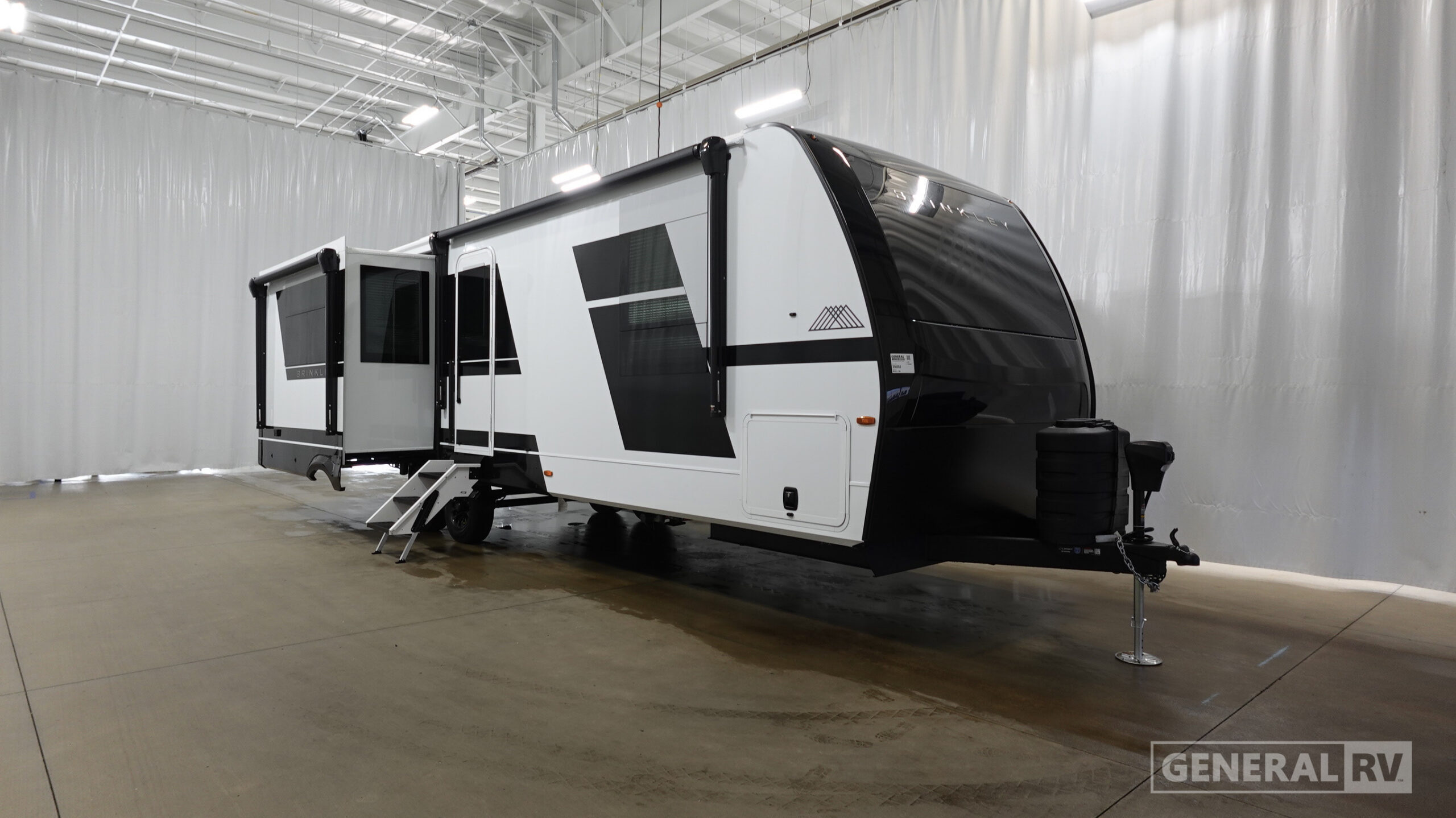2027 Brinkley MODEL I 280 in birch run MI