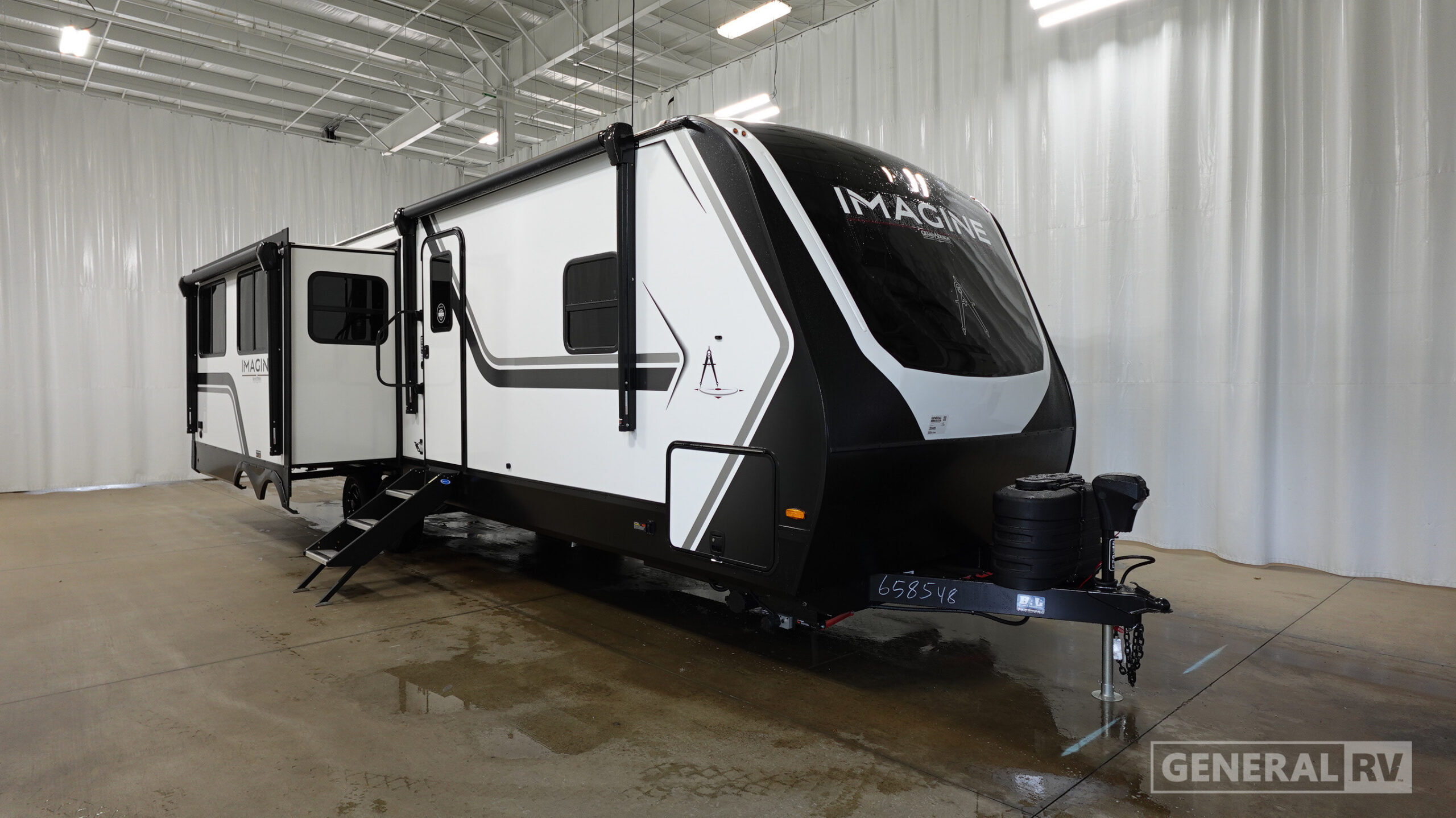 2027 Grand Design IMAGINE 2970RL in south weber UT