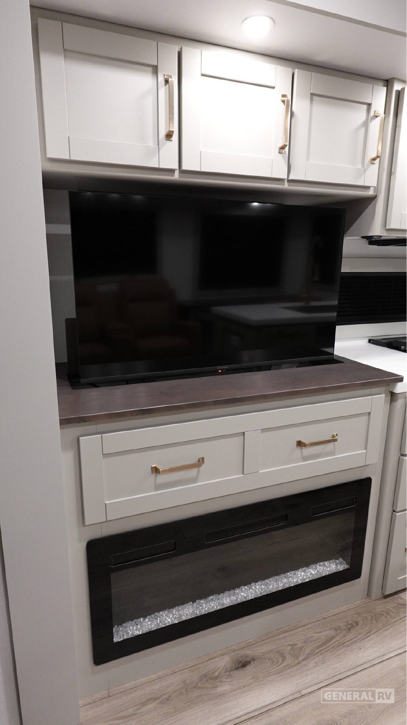 A photo of this 2027 Brinkley Model Z Air 297